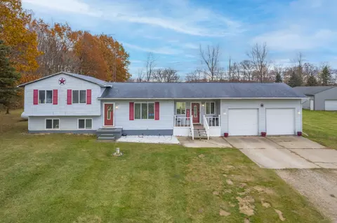 12120 E Bristol Rd, Davison, MI 48423 photo 1