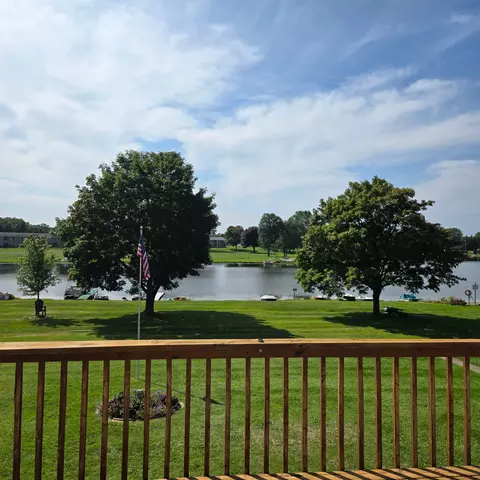 26955 Milford Rd 24 1 Rd #24, Lyon, MI 48178