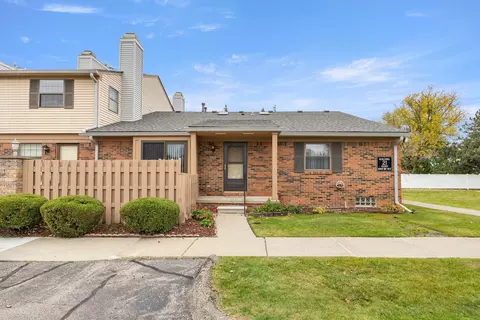 43509 W Arbor Way Dr 170 21 Dr #170, Canton, MI 48188