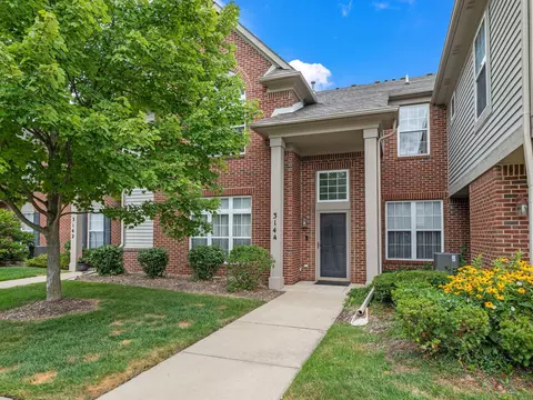 3144 Primrose Ln, Pittsfield, MI 48197