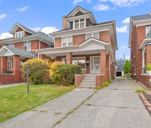 2460 Atkinson St, Detroit, MI 48206