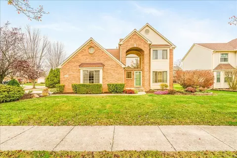 6435 Fox Hills Rd, Canton, MI 48187