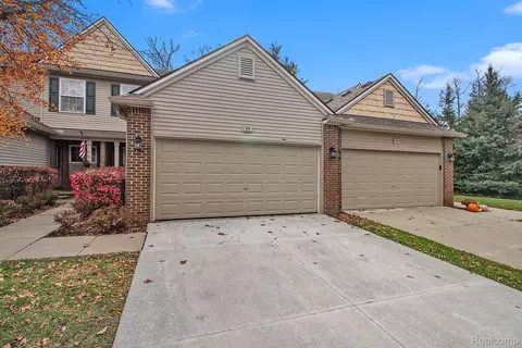 24 Newberry Ln, Marion, MI 48843