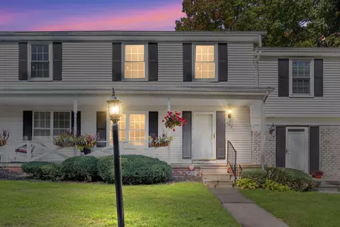 21618 Hidden Rivers Dr S, Southfield, MI 48075