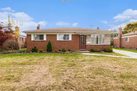 14428 Peck Dr, Warren, MI 48088