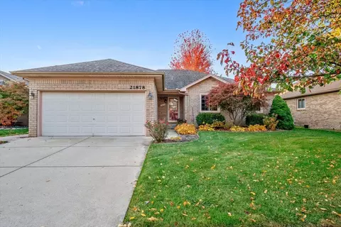 21878 E Sunset Dr, Macomb, MI 48044