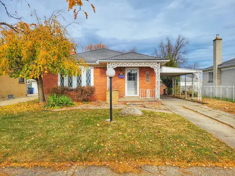 30104 Julius Blvd, Westland, MI 48186
