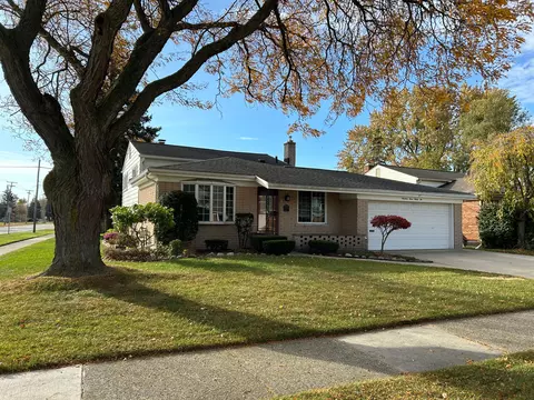 14332 Melva Dr, Warren, MI 48088