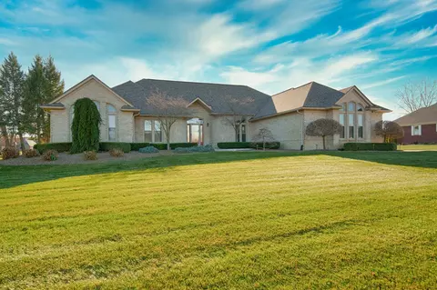 5224 Augusta Crt Ct, Metamora, MI 48455