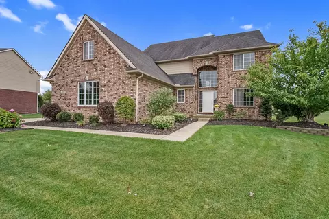 54933 Brentwood Dr, Lyon, MI 48178