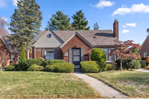 932 N Vernon St, Dearborn, MI 48128