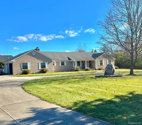 7309 Muerdale, West Bloomfield, MI 48322
