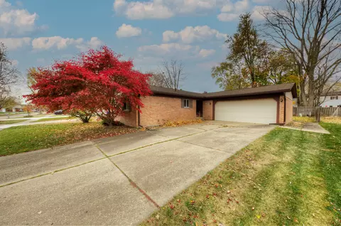 1697 Ranier Blvd, Canton, MI 48187