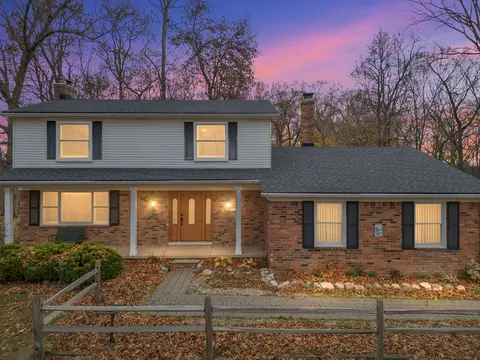 2151 Granger Rd, Brandon, MI 48462