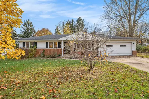 7055 Bristol Rd, Swartz Creek, MI 48473
