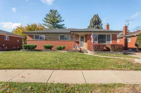 24401 Audrey Ave, Warren, MI 48091