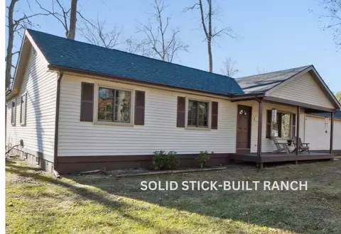 1124 S Hughes Rd, Genoa, MI 48843