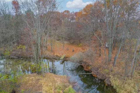 15489 Mccaslin Lake Rd, Argentine, MI 48451