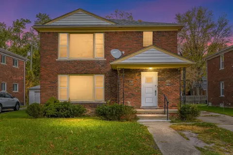 700 Alter Rd, Detroit, MI 48215