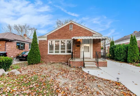 9715 Sterling Ave, Allen Park, MI 48101