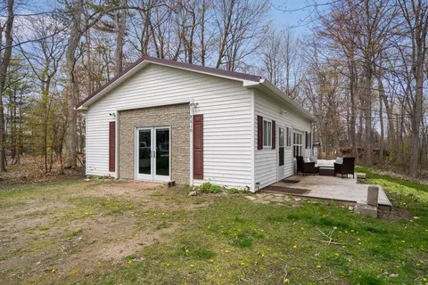 8522 Port Austin Rd, Mckinley, MI 48755
