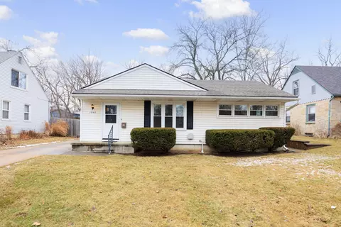 1940 Miller Ave, Ann Arbor, MI 48103