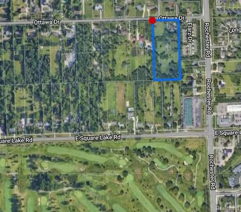 930 Ottawa Dr, Troy, MI 48085