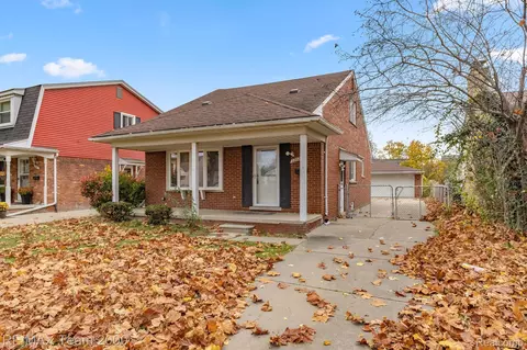 3203 Monroe St, Dearborn, MI 48124