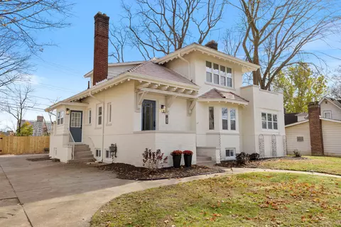 53 Miller St, Mount Clemens, MI 48043