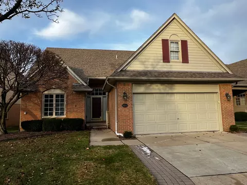 43561 Perignon Dr #414, Sterling Heights, MI 48314