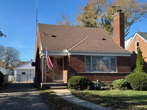 921 Drexel St, Dearborn, MI 48128