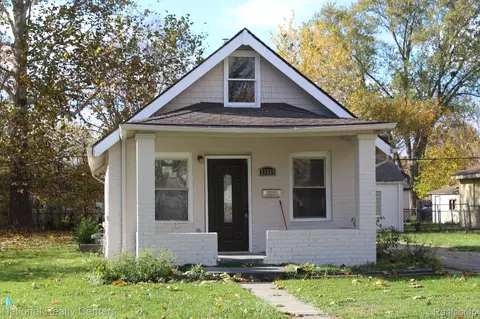 23659 Bolam Ave, Warren, MI 48089