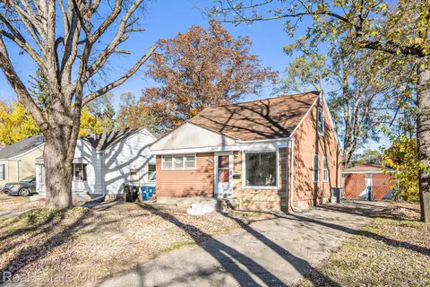 17382 Brady, Redford, MI 48240