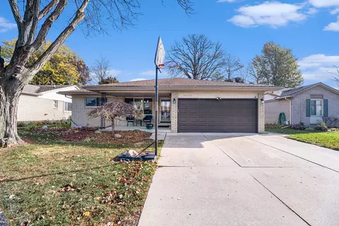 41720 Mary Kay Dr, Clinton Township, MI 48038