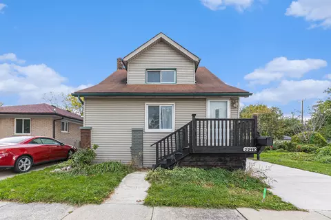 22110 Piper Ave, Eastpointe, MI 48021