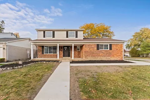 1621 Walnut Ridge Cir, Canton, MI 48187