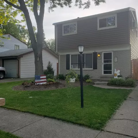 23206 Albion Ave, Farmington Hills, MI 48336