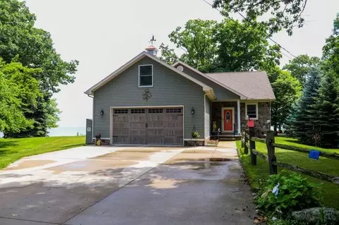3231 S Rumsey Rd, Au Gres, MI 48703