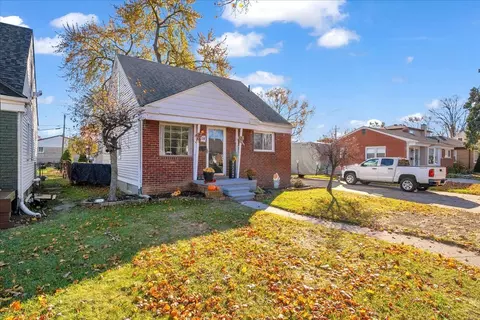 4120 Durham Rd, Royal Oak, MI 48073