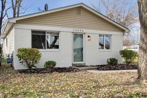 15096 Mcguire St, Taylor, MI 48180