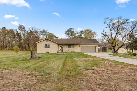 3006 Gruber Rd, Raisinville, MI 48162