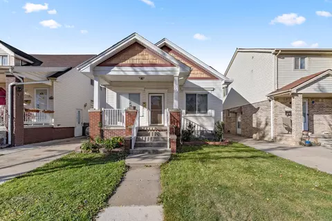7725 Mead St, Dearborn, MI 48126