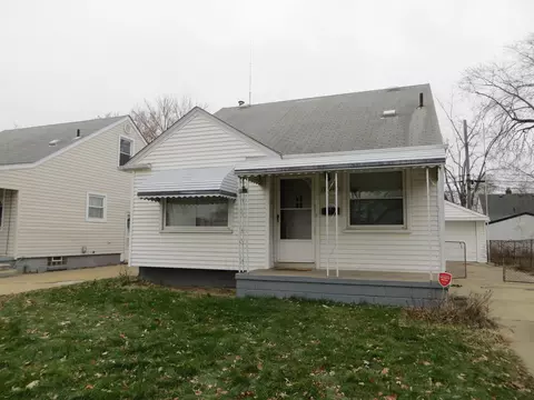 22068 David Ave, Eastpointe, MI 48021