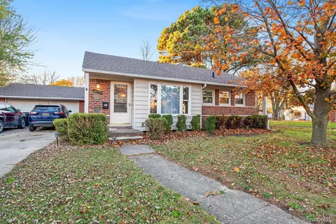 14137 Beech Daly Rd, Redford, MI 48239