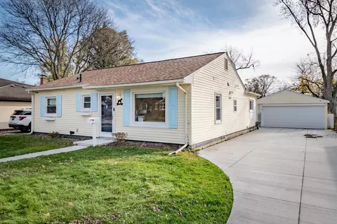 530 Allen Ave, Clawson, MI 48017
