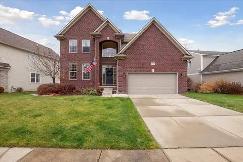 8210 Webster Dr, Dexter, MI 48130