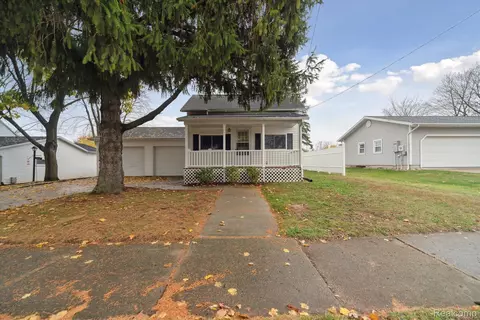 514 Barber St, Ithaca, MI 48847