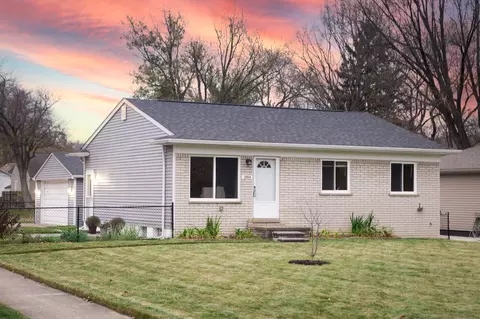 20054 Angling St, Livonia, MI 48152