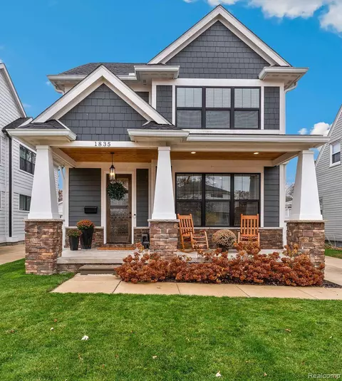 1835 N Center St, Royal Oak, MI 48073