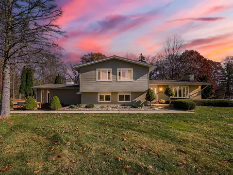 8760 S Rushton Rd, Northfield, MI 48178